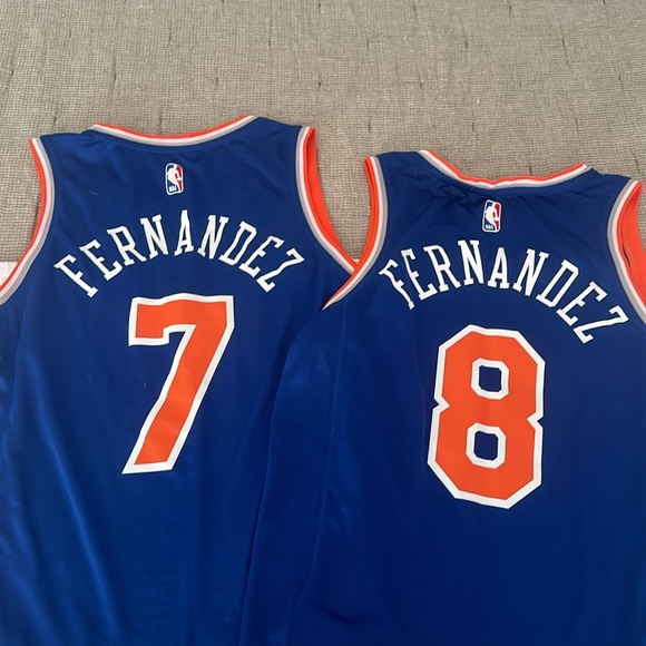 Two customized Knicks jerseys - Picture 3 of 3